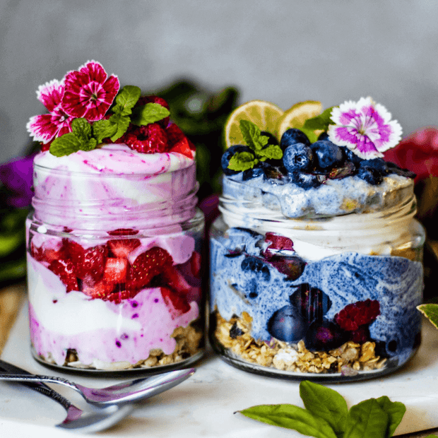 Blue Spirulina and Pink Pitaya yoghurt jars